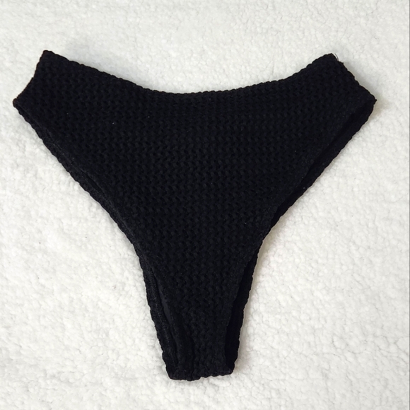 New!Montce Crotchet Lulu Bikini Bottom - Picture 4 of 10